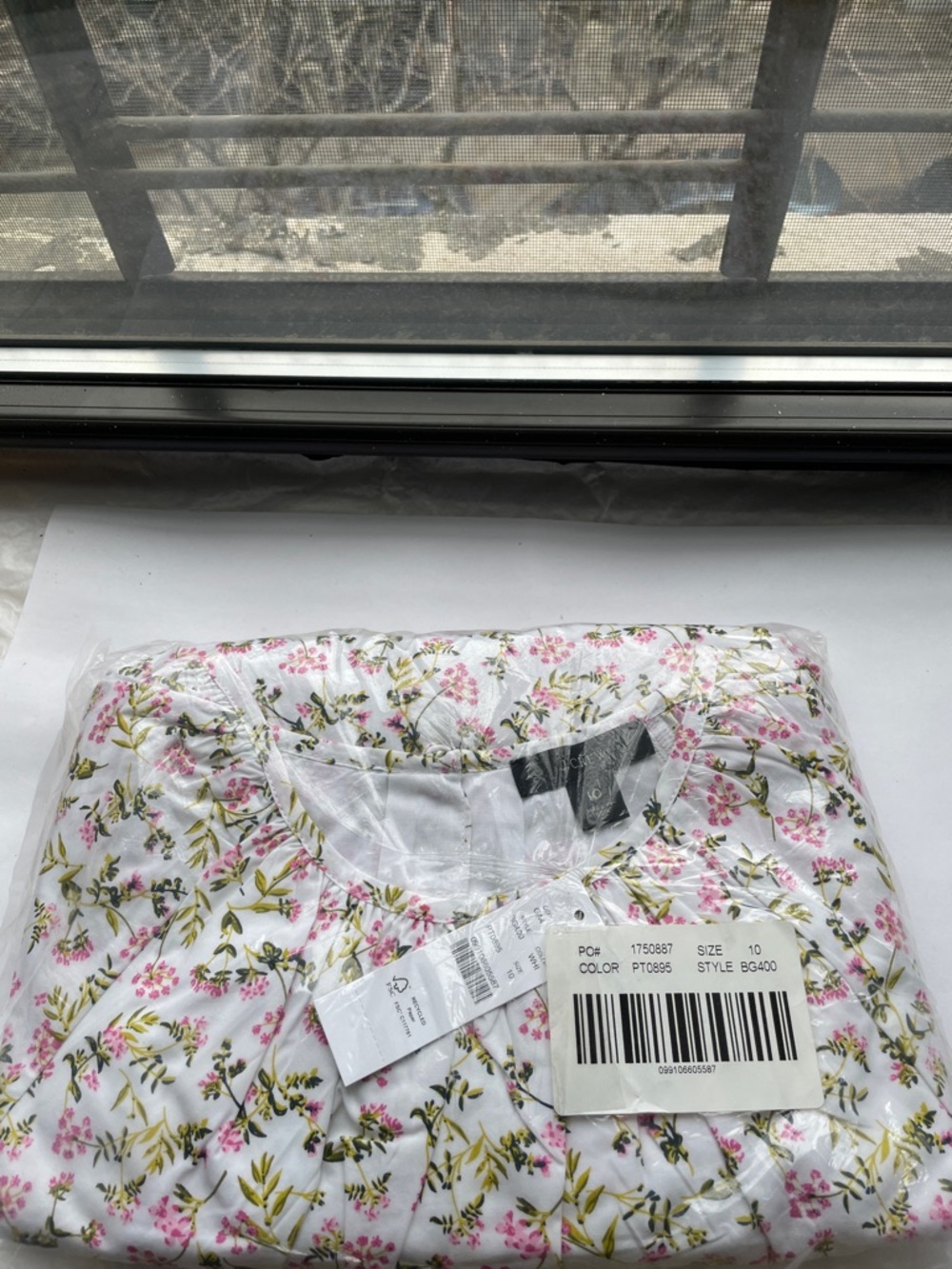 ❤️J. Crew Hamptons Ready Dress with cut-out | Sz. 10 - Picture 3 of 7
